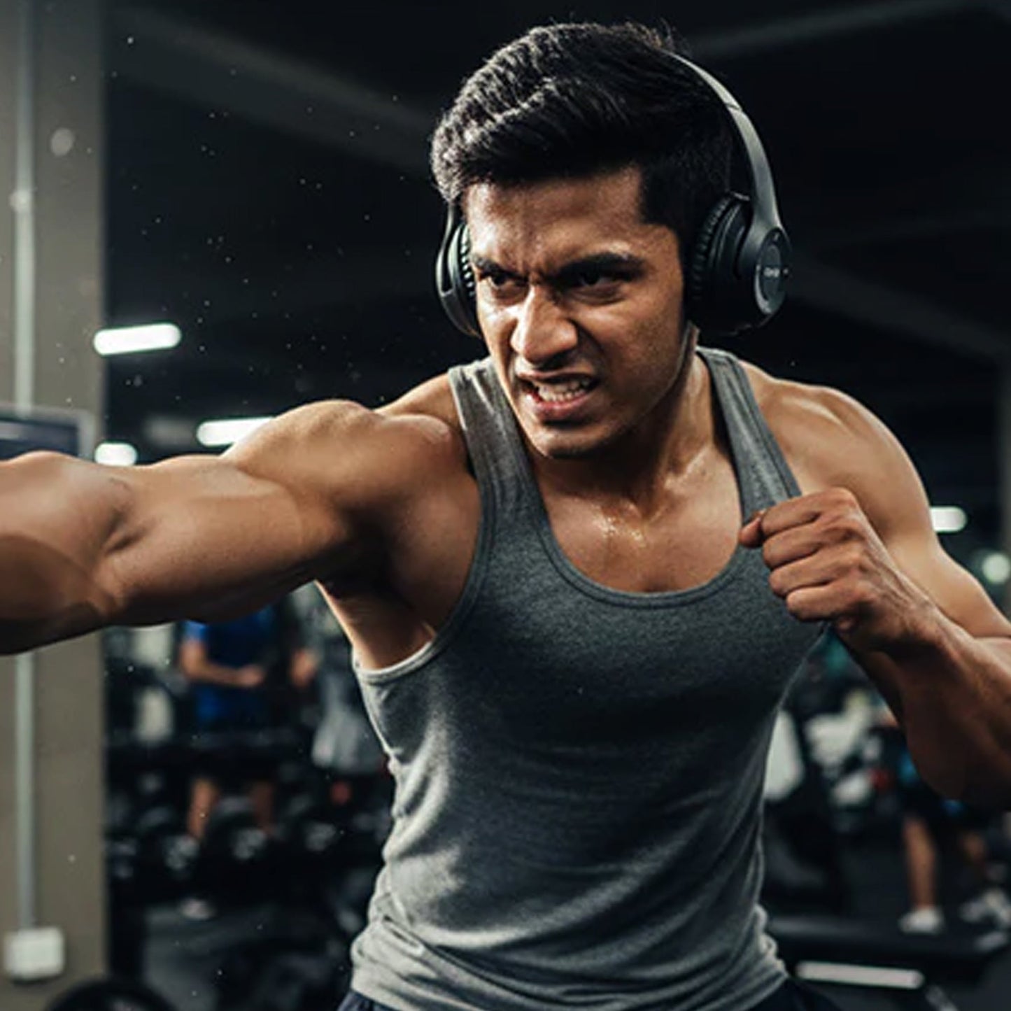 P47 Dual Mode Wireless & Wired Headphones with Mic