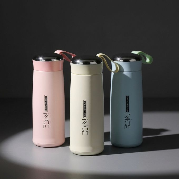 Leak-Proof Glass Water Bottle with Protective Silicone Sleeve